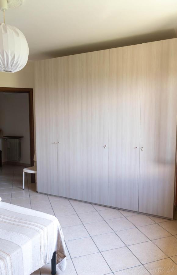 Appartamento Per Vacanze Domus Lunae Luni Exterior photo